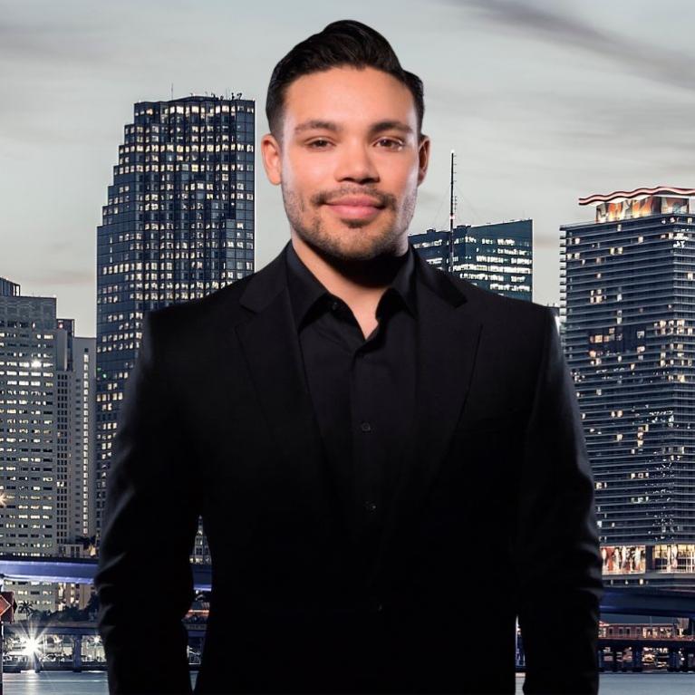 Arturo Mora